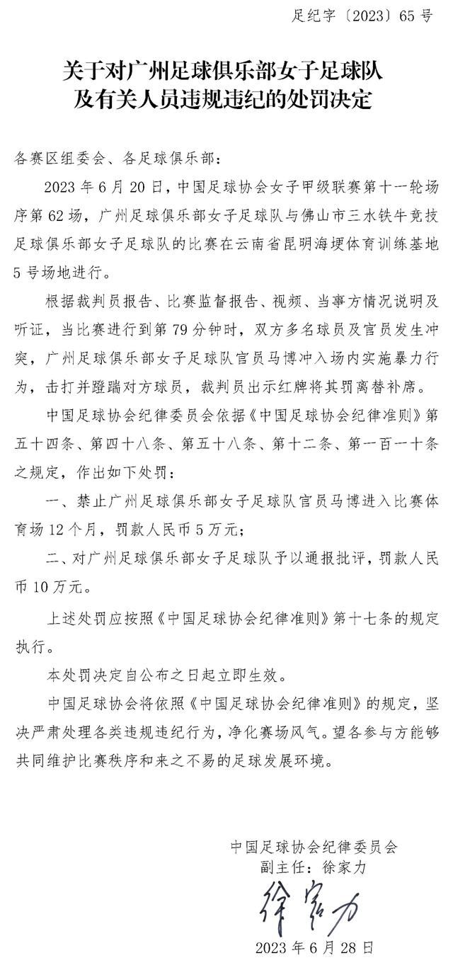 在聊到四场救援戏的设计时，林超贤表示做电影最享受的是大家可以不用去想如何实现，一起讲到天花乱坠，所以在筹备的开始规划了四场救援戏